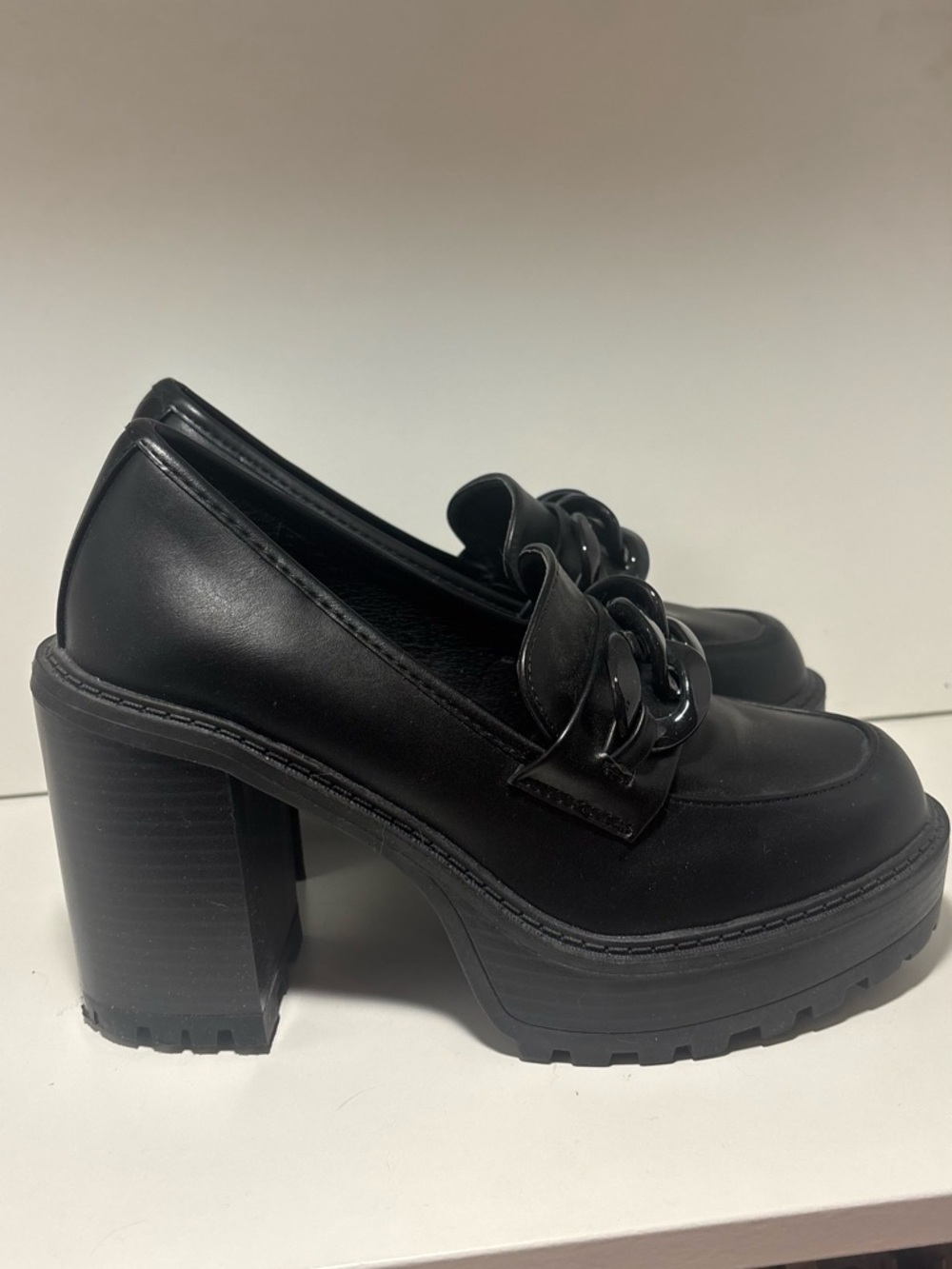 Madden Girl Black Chunky Chain Platform Heels